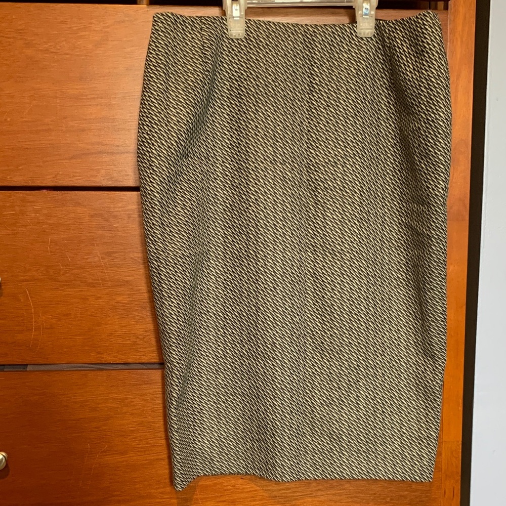 Anne Klein wool Pencil Skirt